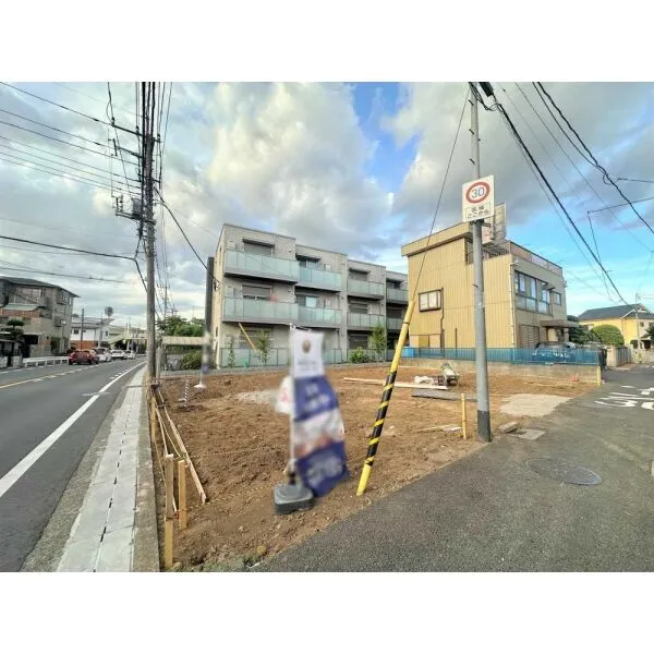 さいたま市大宮区堀の内町３丁目 現地：全3区画(撮影年月：2026年08月)
