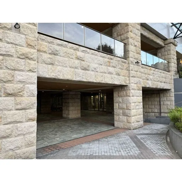 シティデュオタワー川口 アプローチ