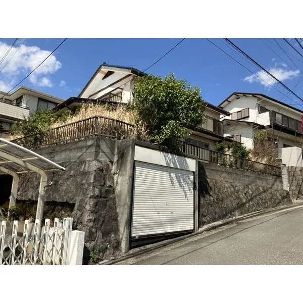 横浜市金沢区富岡西４丁目 現地