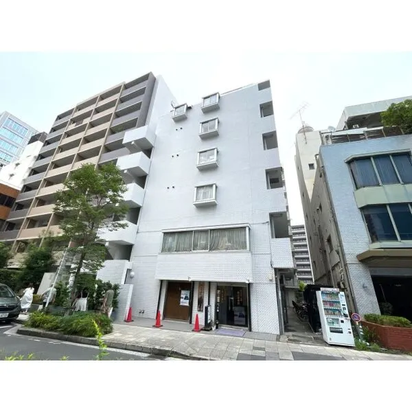 日神プラザ元町 外観（2026年8月撮影）