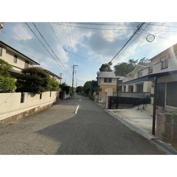 芦屋市岩園町 前面道路