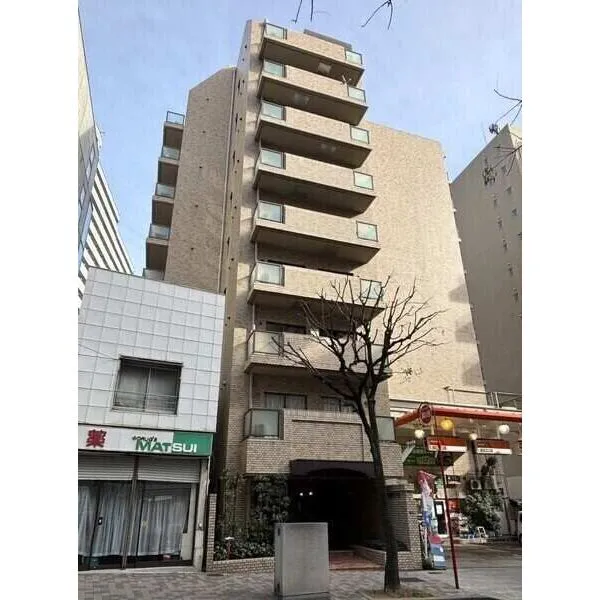 藤和半蔵門コープ 東京メトロ半蔵門線「半蔵門」駅徒歩3分、東京メトロ有楽町線「麹町」駅徒歩6分。交通アクセス良好です。