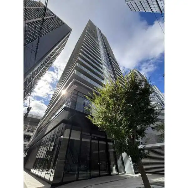 ブランズタワー御堂筋本町 外観