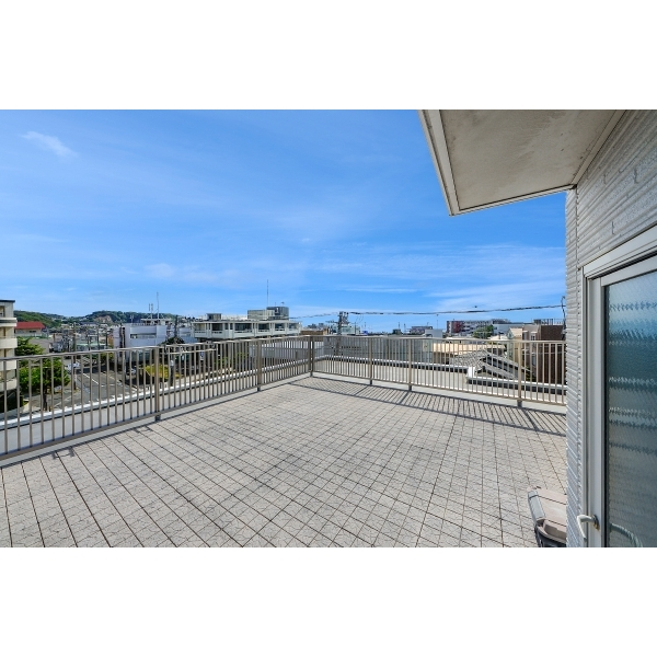 鎌倉市由比ガ浜2丁目 家具・調度品は価格に含まれません。