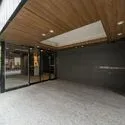ブランズ文京小石川レジデンス モダンで気品のあるエントランス