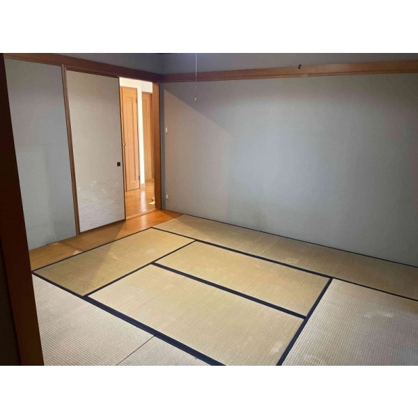 春日井市東山町２丁目 和室