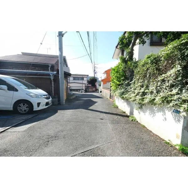 国分寺市西恋ヶ窪1丁目 前面道路