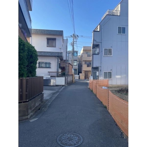 葛飾区新小岩3丁目 前面道路