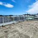 鎌倉市西鎌倉２丁目 ３階部分はルーフバルコニー（屋上）となっております。眺望良好で非日常を満喫できる空間です。