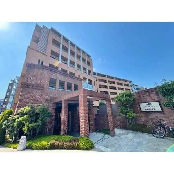 クレストフォルム横浜片倉町 外観