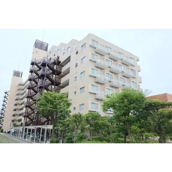 ライオンズマンション溝の口 総戸数142戸（管理員室1戸含む）の大規模マンション。