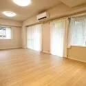 ライオンズマンション溝の口 家具のレイアウトがしやすい横長リビングです。