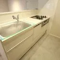 ライオンズマンション溝の口 家族との会話が弾む対面式キッチンです。