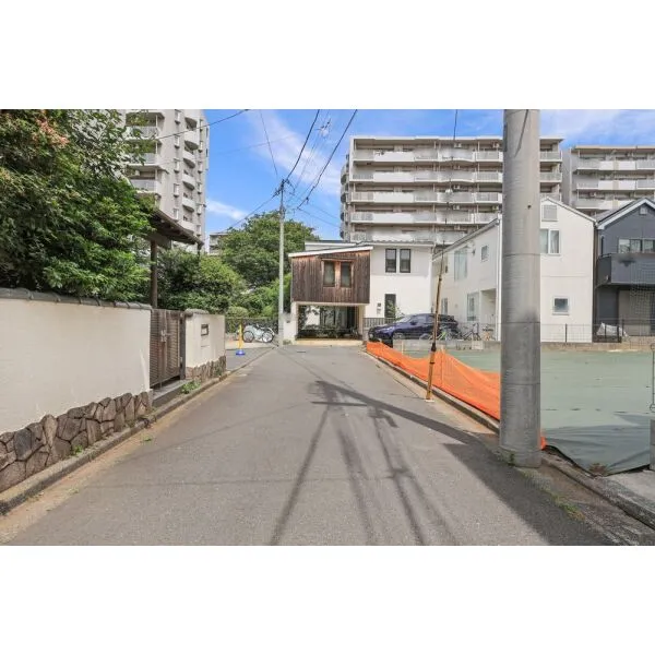 世田谷区船橋５丁目 南西側通路と私道約4.0m