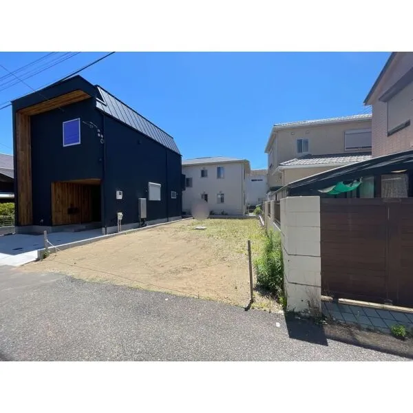 藤沢市鵠沼海岸７丁目 土地（右）