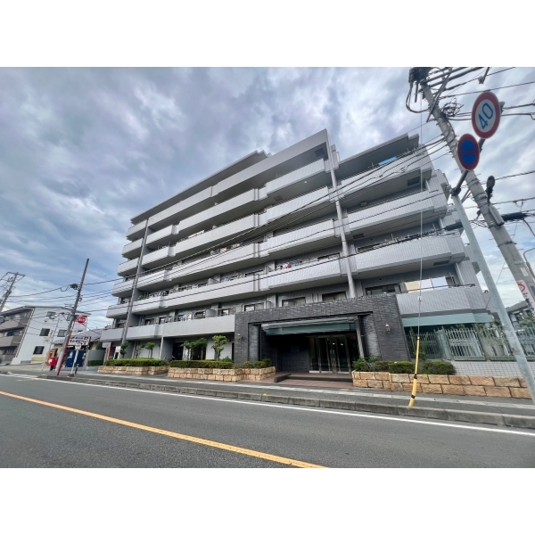 ライフピア草加２ 外観