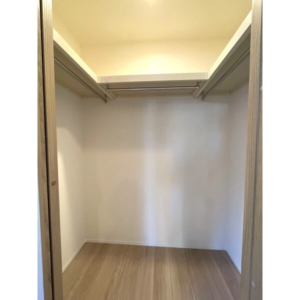 ユニーブル荻窪 ウォークインクローゼット