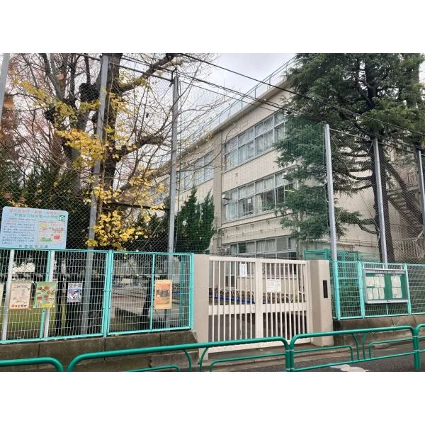 ユニーブル荻窪 区立桃井第一小学校（小学校）まで約320m（徒歩4分）