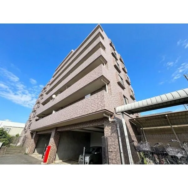 モアグランデ新横浜北 【外観】2路線3駅利用可能♪ブルーライン「北新横浜」駅 平坦徒歩8分!便利な宅配ボックス付きです♪