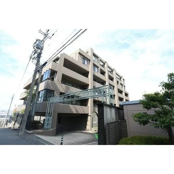 ロイヤルアーク覚王山 地下鉄東山線「覚王山」駅・「池下」駅まで徒歩11分。竹中工務店施工のRC造・地上6階地下1階建。