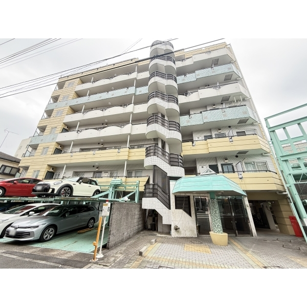 ロワール北千住 外観