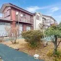 八王子市めじろ台２丁目 現地（古家あり）：庭から建物を望む