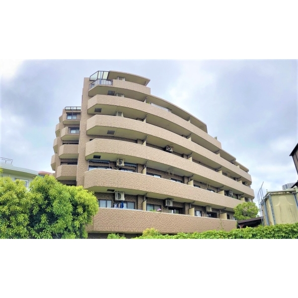 ライオンズヴィアーレ金町 外観
