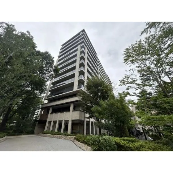 プラウドシティ豊田多摩平の森B B棟　13階建て4階部分　棟総戸数218戸
