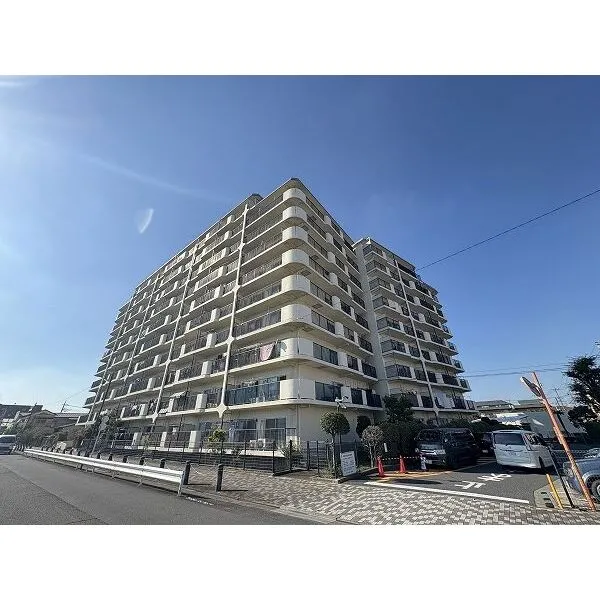 シャルム綾瀬 総戸数156戸の大規模マンション