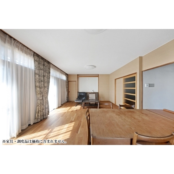 京都市伏見区桃山町三河 LDK