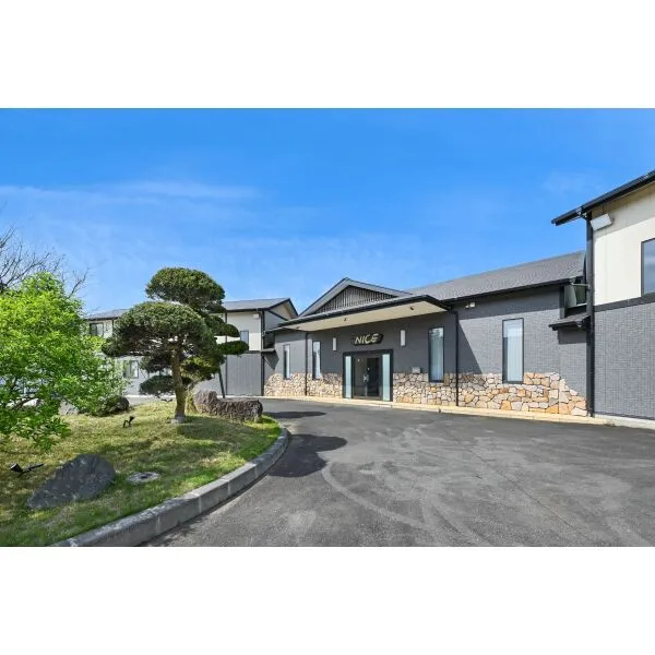 成田市前林 外観