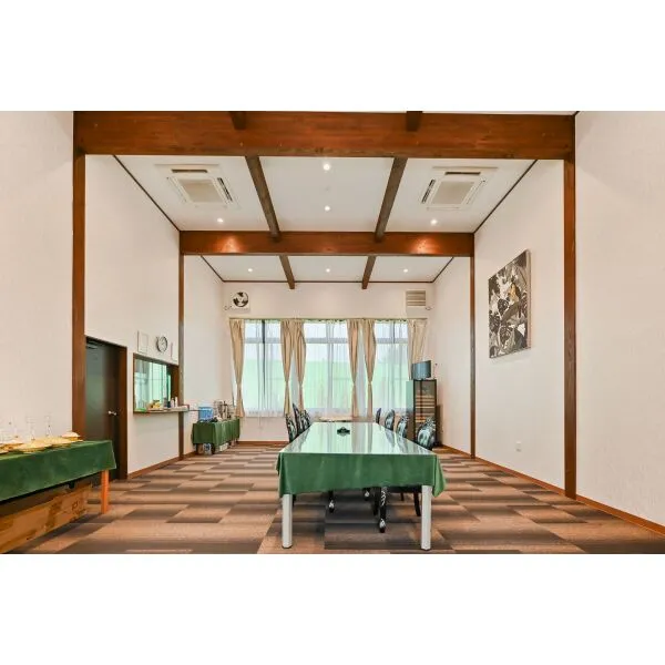 成田市前林 エントランスホール