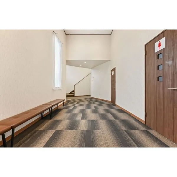 成田市前林 ホール