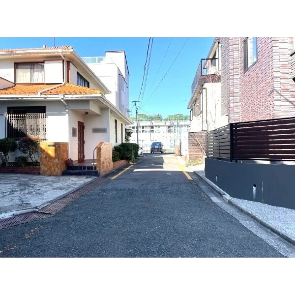 鎌倉市雪ノ下３丁目 前面道路