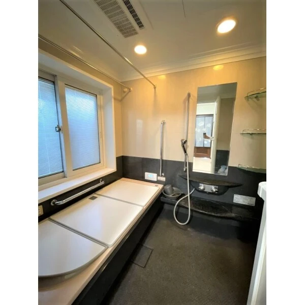 入間郡毛呂山町大字苦林 浴室