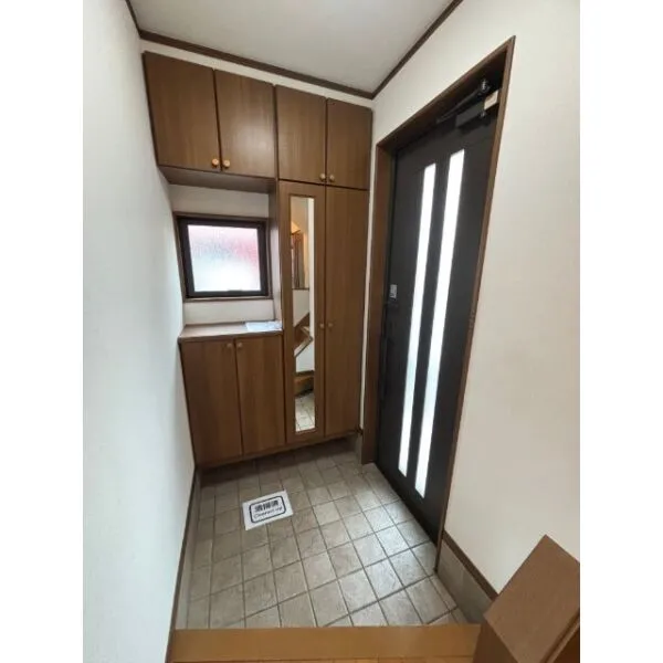 武蔵村山市残堀４丁目 玄関