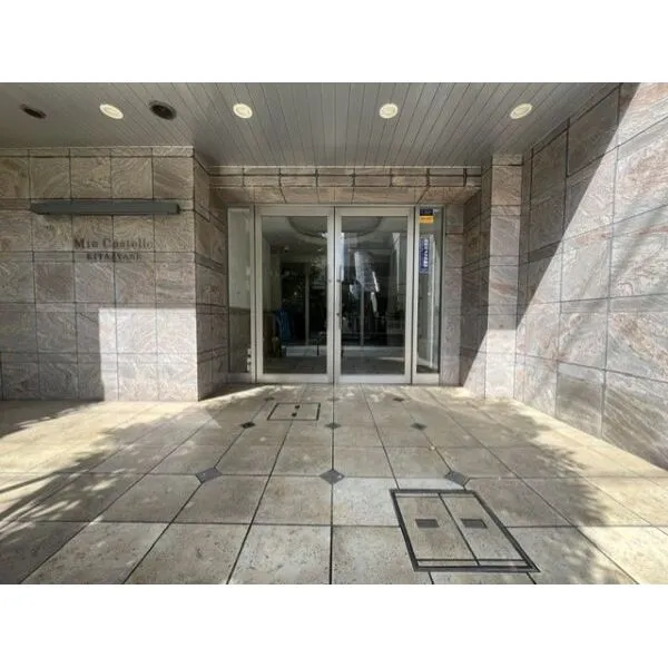 ミオカステーロ北綾瀬 マンション入り口