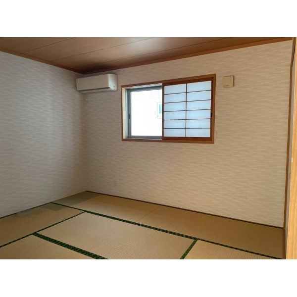 神戸市垂水区歌敷山４丁目 LDK隣接の和室約6畳は家事スペースや来客時の寝室など多目的にお使い頂けます