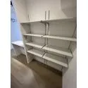 丸の内パークマンション キッチン横収納