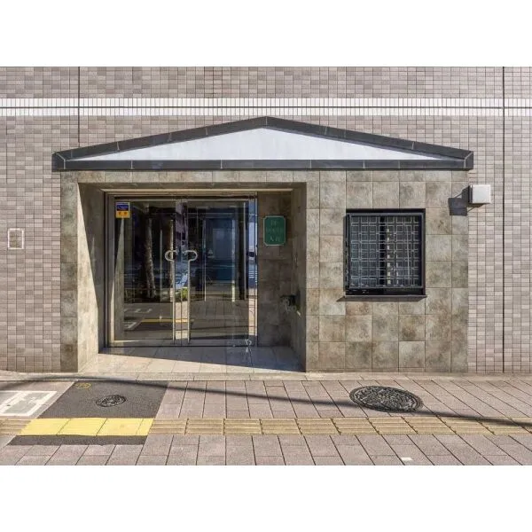 ドムール入谷 エントランス(撮影年月:2026年04月)