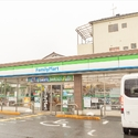 エンゼルソレスト朝霞台 ファミリーマート朝霞膝折三丁目店（コンビニ）まで約190m（徒歩3分）