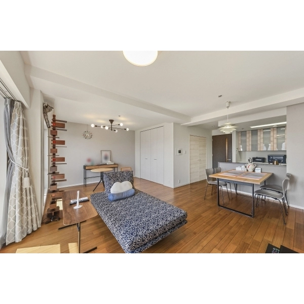 ザ・センチュリーステイツ 家具・調度品は価格に含まれません