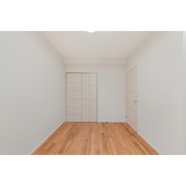 ザ・センチュリーステイツ 洋室