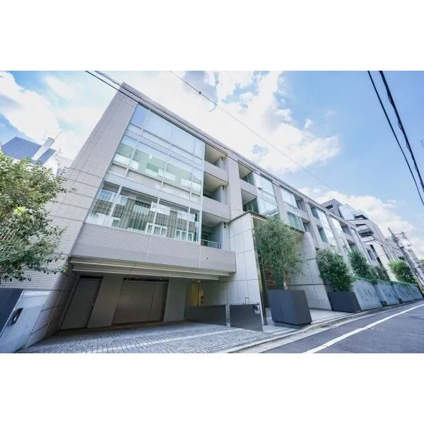 パークコート青山一丁目 三井不動産レジデンシャル株式会社旧分譲「パークコート」シリーズ