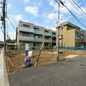 さいたま市大宮区堀の内町３丁目 前面道路(撮影年月：2026年08月)