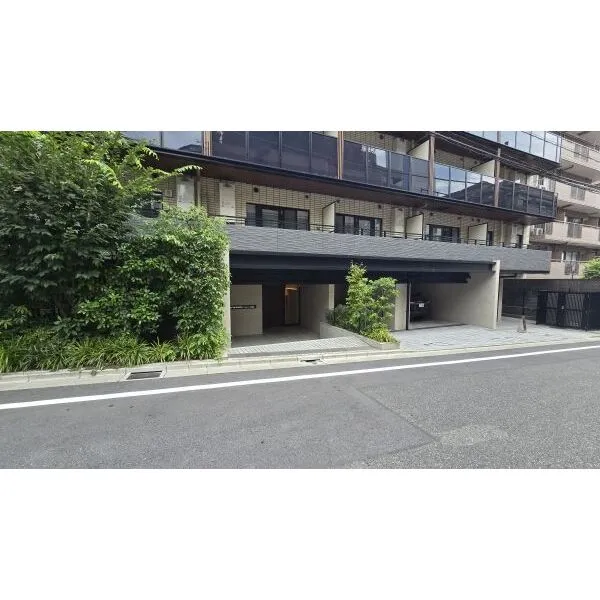 リビオレゾン参宮橋 セキュリティ安心のオートロック付き