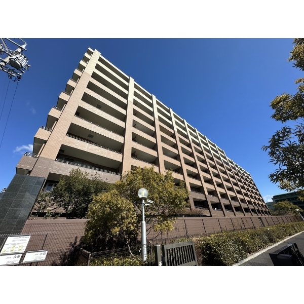 ロイヤルアークソレイス上小田井 外観