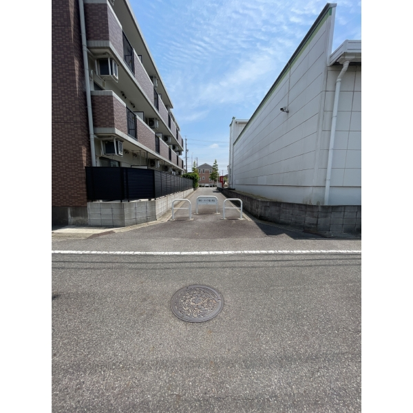 長久手市上川原 前面道路