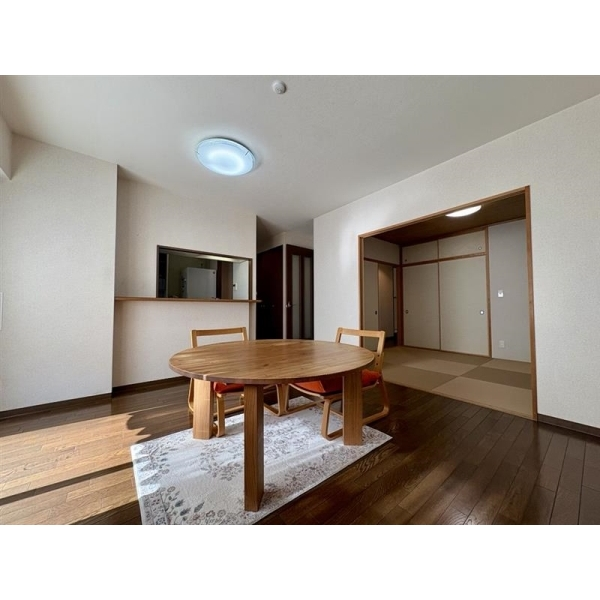 ルイシャトレ本町西 外観