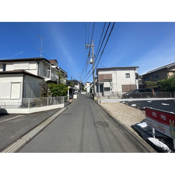 羽村市羽加美２丁目 前面道路